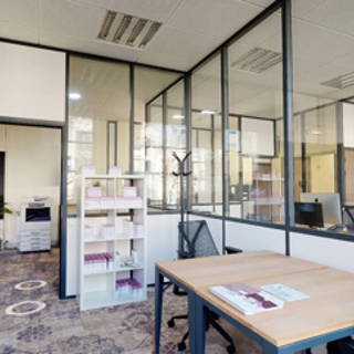 Bureau privé 11 m² 3 postes Coworking Boulevard de Brosses Dijon 21000 - photo 3